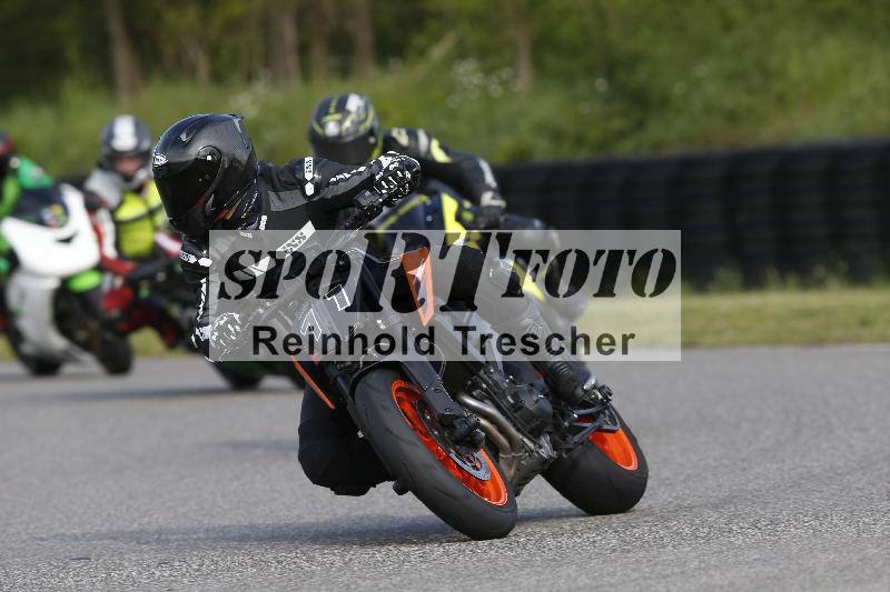 /Archiv-2025/08 20.04.2025 Speer Racing ADR/Gruppe gelb/71